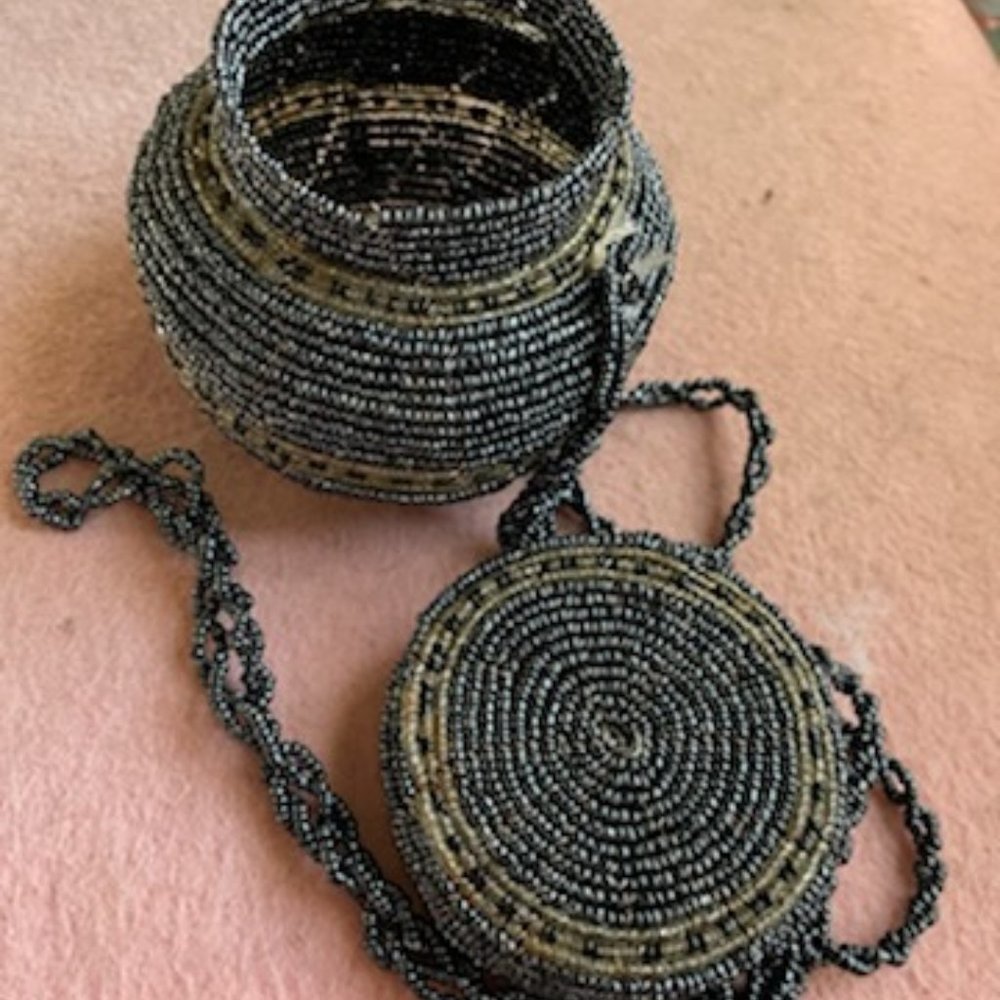 SMALL BEADED BAG OR DECORATION
